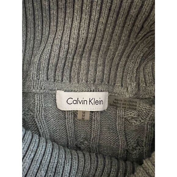 šCalvināšKleināWoman'sāTopĀ LongāSleeveāSizeāMedium - Picture 4 of 4